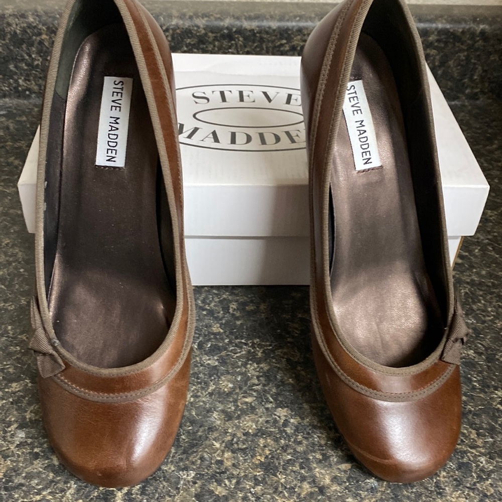 Steve Madden women shoe size 8